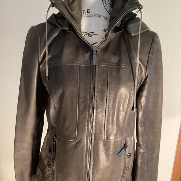 Bernardo Jackets & Blazers - Bernardo Leather Hooded Drawstring Gather Collar Jacket